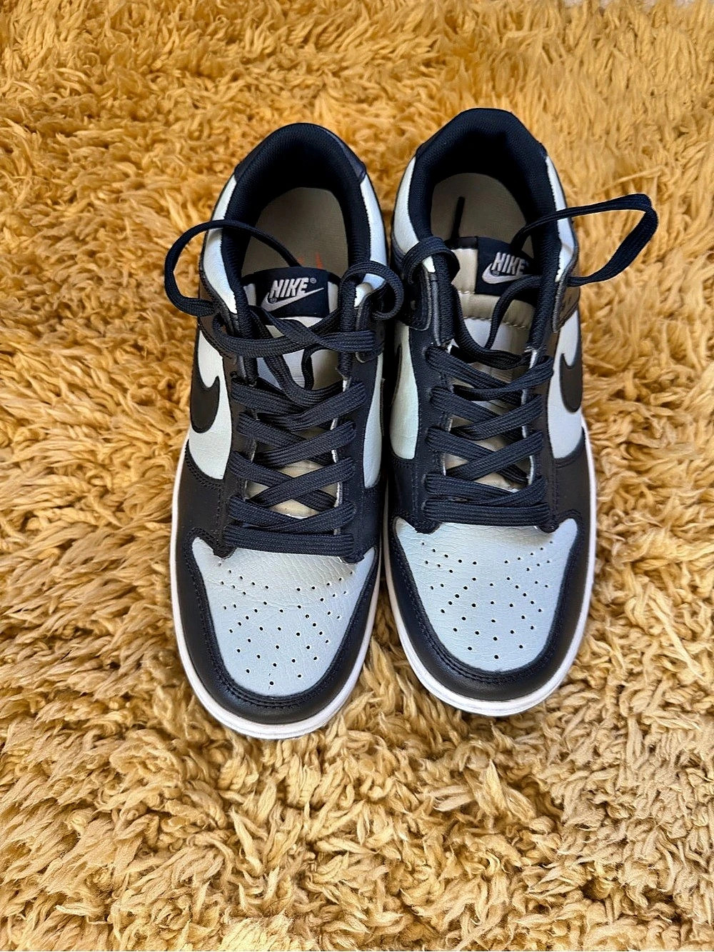 Nike Dunk Low Photon Dust Black & White Sneakers Like New